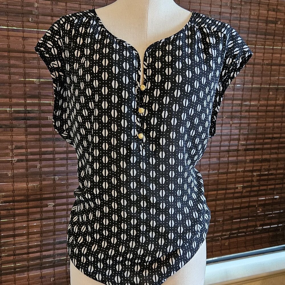 Daniel Rainn Women's Large Black & White Sleeveless Henley Blouse Shirt